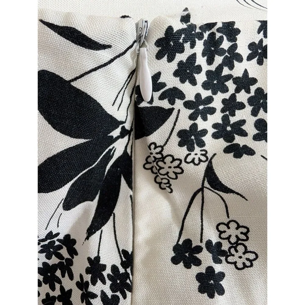 Vintage TOTO n KO Floral Linen Blend Mini Skirt Parisian Chic Black White Size 4